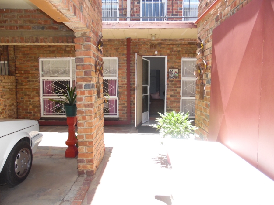 2 Bedroom Property for Sale in Sandania Free State